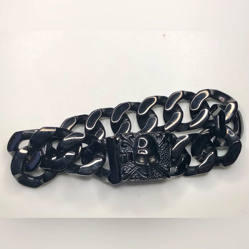 Men's Black Chain Bracelet with skull design stainless steel 316L - Picture 2 of 5